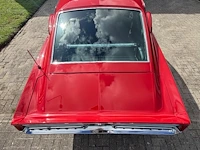 A 1968 shelby gt350 fastback, 302 cui v8, four-speed manual, candy apple red over black, shelby no. 02716 - afbeelding 15 van  73