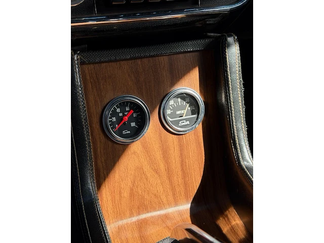 A 1968 shelby gt350 fastback, 302 cui v8, four-speed manual, candy apple red over black, shelby no. 02716 - afbeelding 48 van  73