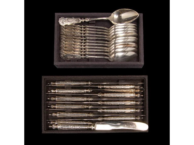 A 198-piece silver cutlery service, german hallmarks (1888-present), 800/000, total weight: 14733 g - afbeelding 2 van  17