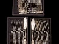 A 198-piece silver cutlery service, german hallmarks (1888-present), 800/000, total weight: 14733 g - afbeelding 14 van  17