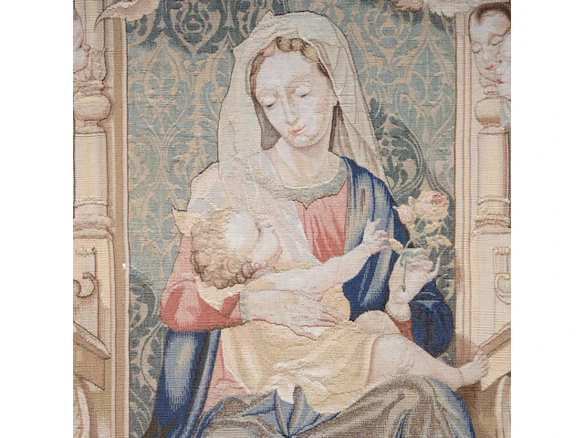 A 19thc wall tapestry depicting a sedes sapientiae, marked t.d.w. 147 x 98.5 cm. (57.86 x 38.78 in.) - afbeelding 3 van  4