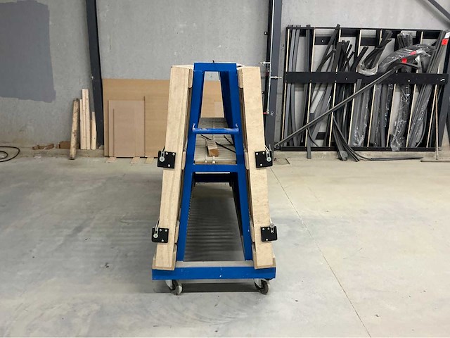 A bok rek overige magazijninventaris - afbeelding 8 van  9