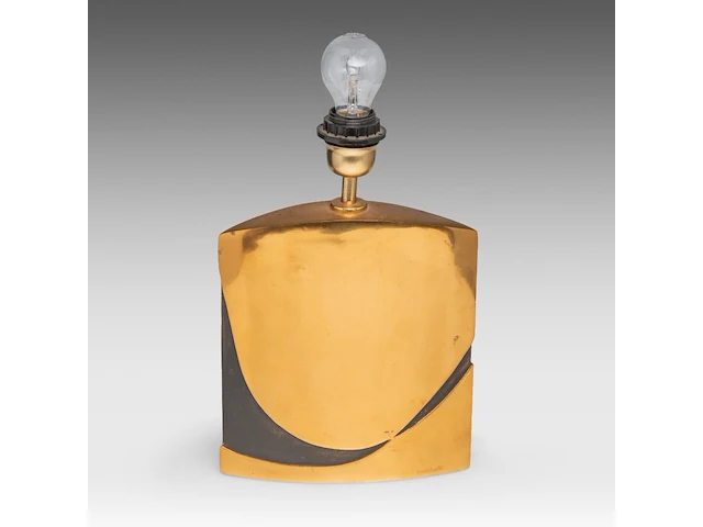 A brass italian '70s design table lamp by esa fedrigolli (1950) 31 cm. (12.19 in.) - afbeelding 1 van  6