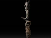 A bronze tribal sceptre from mali and a carved wooden comb with fertility symbols, d.r. congo, h 39 cm (tallest) - afbeelding 4 van  5