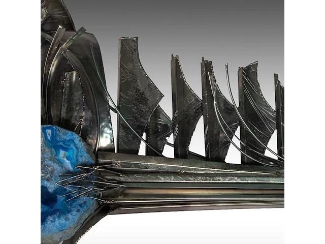 A brutalist wall light by marc dhaenens, metal construction with an intersection of a mineral 92 x 176 cm. (36.21 x 69.29 in.) - afbeelding 5 van  5
