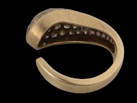 A cartier 18ct yellow gold and diamond 'yin-yang' ring, weight: 21 g (+) - afbeelding 7 van  10