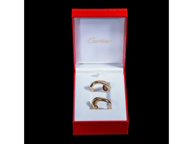 A cartier 18ct yellow gold and diamond 'yin-yang' ring, weight: 21 g (+) - afbeelding 10 van  10