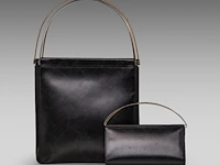 A cartier black 'trinity' top handle bag and a 'trinity' wallet - afbeelding 6 van  13