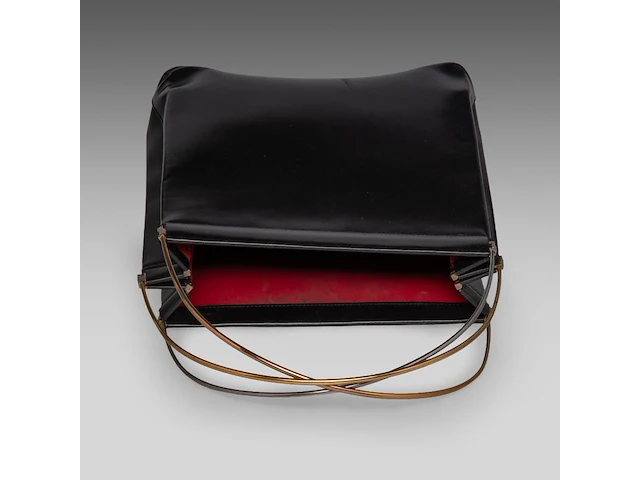 A cartier black 'trinity' top handle bag and a 'trinity' wallet - afbeelding 11 van  13