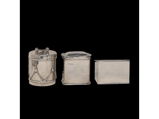 A cartier mustard and a collection of tea caddies, h 7 - 9,5 cm, total weight: 891 g - afbeelding 12 van  16