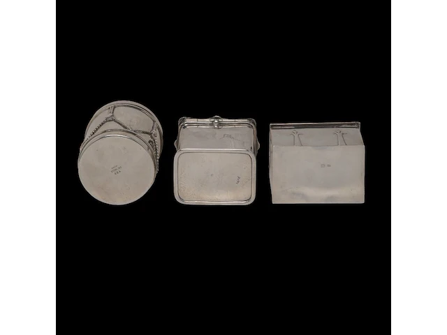 A cartier mustard and a collection of tea caddies, h 7 - 9,5 cm, total weight: 891 g - afbeelding 15 van  16