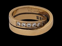 A cartier 'paris nouvelle vague' crossover ring, 18ct yellow gold and diamonds, 17,7 g (+) - afbeelding 4 van  20
