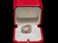 A cartier 'trinity' 18ct tricolour gold and diamond ring, weight: 8,5 g (+) - afbeelding 11 van  14