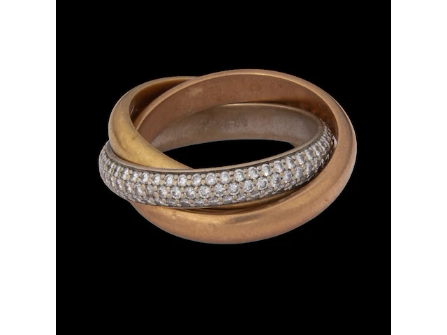 A cartier 'trinity one' ring in 18ct tricolour gold and diamonds, weight: 15,8 g (+) - afbeelding 1 van  14