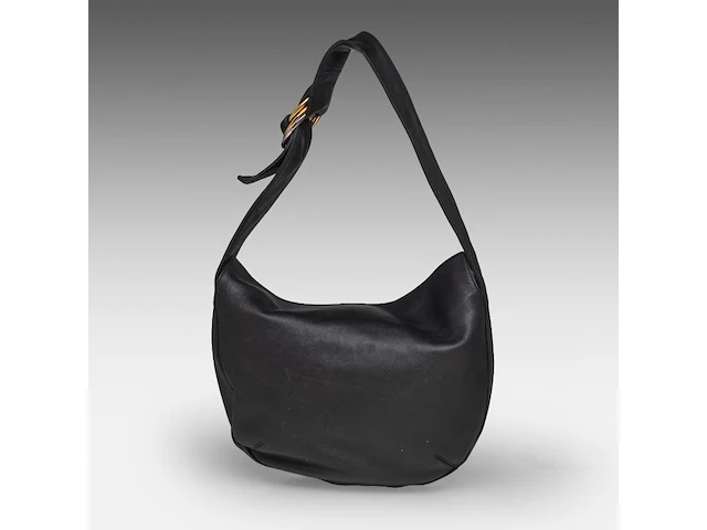 A cartier trinity ring, black leather shoulder bag 20 x 28 x 6 cm. (7.87 x 11.01 x 2.35 in.) - afbeelding 6 van  10