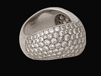 A cartier 'wave' 18ct white gold ring and diamonds, weight: 18,1 g (+) - afbeelding 3 van  5