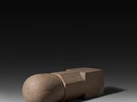 A carved stone lingam, khmer, cambodia, 9thc 38 cm. (14.96 in.) - afbeelding 4 van  4