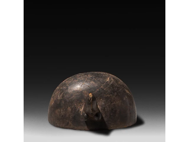 A carved wooden ritual hermaphrodite belly mask, makonde people, tanzania 45 cm. (17.71 in.) - afbeelding 4 van  4