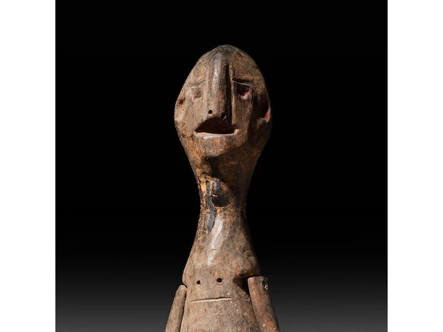 A carved wooden tribal puppet with an erection, zunu people, d.r. congo 58.5 cm. (23.03 in.) - afbeelding 5 van  5