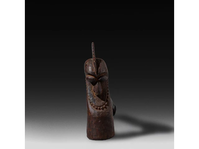 A carved wooden vanuatu tribal club, with two phallic ends, and a matching vanuatu pig killer 82 cm. (32.28 in.) - afbeelding 4 van  6