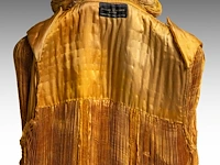 A charles and patricia lester haute couture gold coat in pleated silk - afbeelding 5 van  14