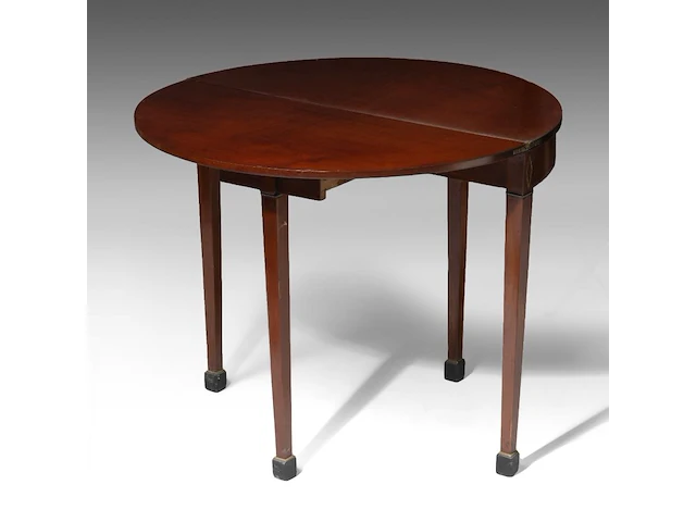 A charming directoire demi-lune fold-over side table, attrib. to the chapuis workshop 73 x 84.5 x 42 cm. (28.73 x 33.27 x 16.53 in.), frame: 71.5 x 84.5 x 84 cm. (28.14 x 33.27 x 33.07 in.) - afbeelding 7 van  9