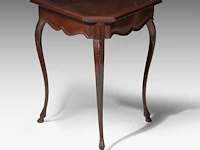 A charming neoclassical mahogany tripod side table on cabriolet legs, 18thc 68 x 67 x 57.5 cm. (26.76 x 26.37 x 22.64 in.) - afbeelding 3 van  6