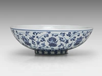 A chinese blue and white 'lotus scroll' dice bowl, with a xuande mark, h 10 - ø 29,5 cm - afbeelding 3 van  7