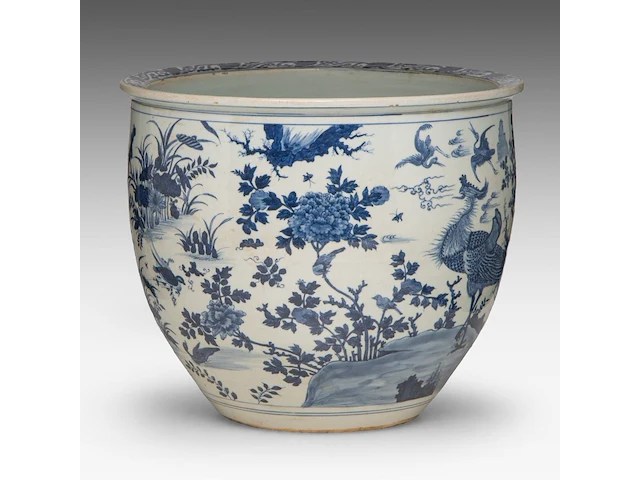 A chinese blue and white 'one hundred birds' fish bowl, inscribed zhu shi zhu ren, early qing dynasty, h 40 - ø 45 cm - afbeelding 4 van  6