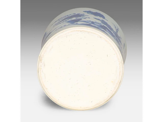 A chinese blue and white 'travelling party' brush pot, incl. inscriptions, transitional, h 22 cm - afbeelding 6 van  6