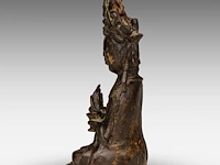 A chinese bronze figure of vairocana, ming dynasty, h 17 cm - weight about 615g - afbeelding 3 van  7
