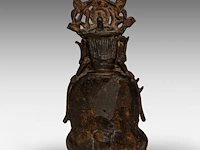 A chinese bronze figure of vairocana, ming dynasty, h 17 cm - weight about 615g - afbeelding 4 van  7