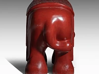 A chinese carved cinnabar lacquer elephant seat, 20thc (vintage), h 48,5 - l 75 cm - afbeelding 3 van  6