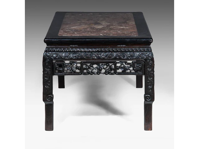 A chinese carved hardwood low table and a tall stand, both inset with a marble top, late qing, h 51 - 58 x 106 cm / h 81 cm - afbeelding 8 van  9