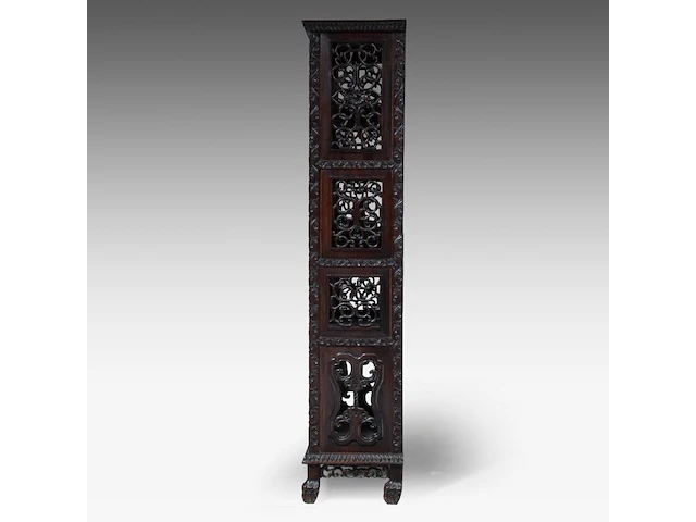 A chinese carved hardwood shelved cabinet in the acanthus-leaf style, late 19th century, h 156 - 81 × 33 cm - afbeelding 5 van  5
