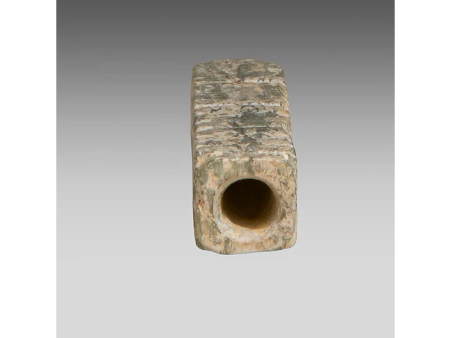 A chinese cong-form jade bead, han dynasty, l 5,2 cm - afbeelding 6 van  7