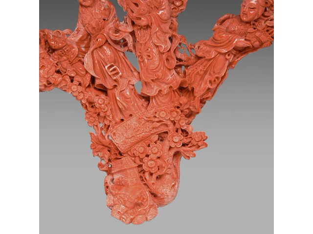A chinese coral carving group of female immortals, late qing, l 45 cm - weight about 1863g - afbeelding 3 van  6