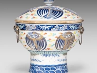 A chinese famille rose 'phoenix medallions' food warmer, marked guangxu and of the period, total h 21 cm