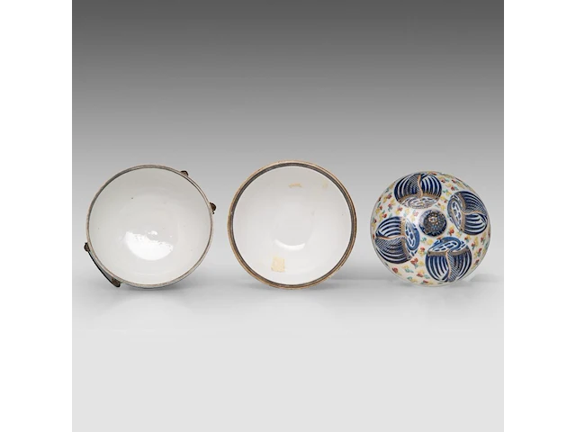 A chinese famille rose 'phoenix medallions' food warmer, marked guangxu and of the period, total h 21 cm - afbeelding 6 van  7