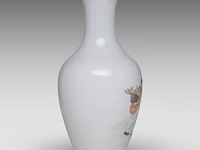 A chinese famille rose 'sage and servant' vase, with a red seal mark liu xiren, h 40 cm - afbeelding 4 van  6