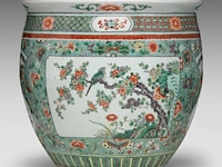 A chinese famille verte 'birds in garden' jardinière, late 19thc, h 35 - ø 39 cm - afbeelding 3 van  6