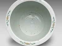 A chinese famille verte 'birds in garden' jardinière, late 19thc, h 35 - ø 39 cm - afbeelding 5 van  6