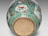 A chinese famille verte 'birds in garden' jardinière, late 19thc, h 35 - ø 39 cm - afbeelding 6 van  6