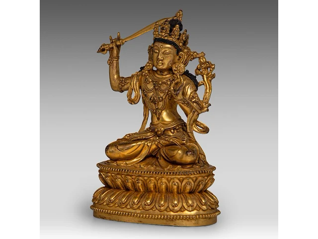 A chinese gilt bronze figure of manjushri, with a yongle mark, h 17,5 cm - weight about 1189g - afbeelding 6 van  7