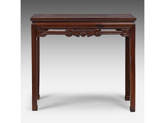 A chinese huanghuali hardwood 'bats' side table, late qing, h 86,5 - 95 x 46,5 cm - afbeelding 4 van  5