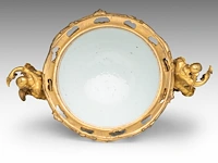 A chinese imari floral decorated tureen, 18thc, fixed with impressive ormolu gilt bronze mounts, l 44 - h 37 cm - afbeelding 10 van  10