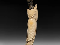 A chinese ivory guanyin, late qing dynasty (1644-1912), h 42 cm (+) - afbeelding 11 van  16