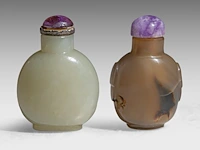 A chinese jade and an agate snuff bottle, late qing, h 6 - 6,5 cm
