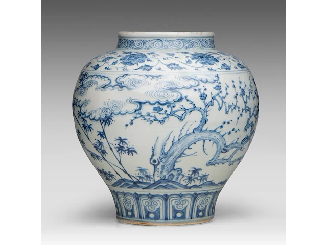 A chinese ming blue and white 'three friends of winter' jar, h 34,5 cm - afbeelding 1 van  7