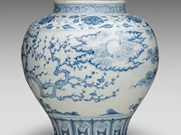 A chinese ming blue and white 'three friends of winter' jar, h 34,5 cm - afbeelding 2 van  7